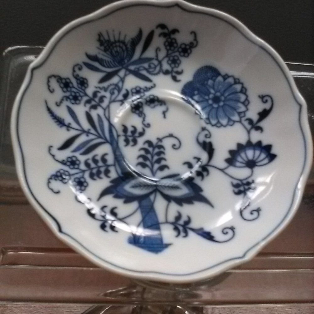 Vtg Blue Danube Saucer